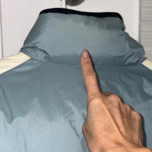 NAUTICA Thick Puffer/Ski Jacket in Pale Blue & Cream. Reversible. - Picture 6 of 14